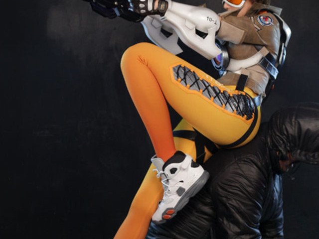 Cosplay de Tracer, la aventurera de Overwatch (making of)