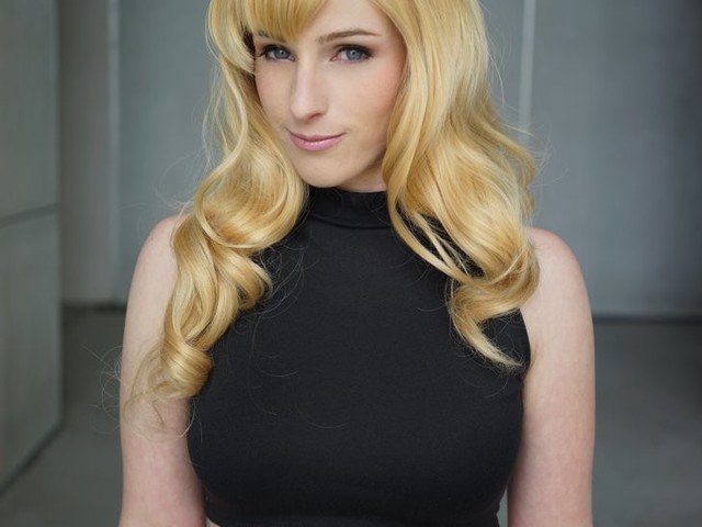 Dos épocas en cosplay: Justin Bailey Samus y Super Metroid Samus 3