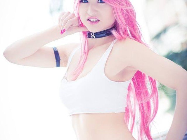 Dulce cosplay de Poison 4