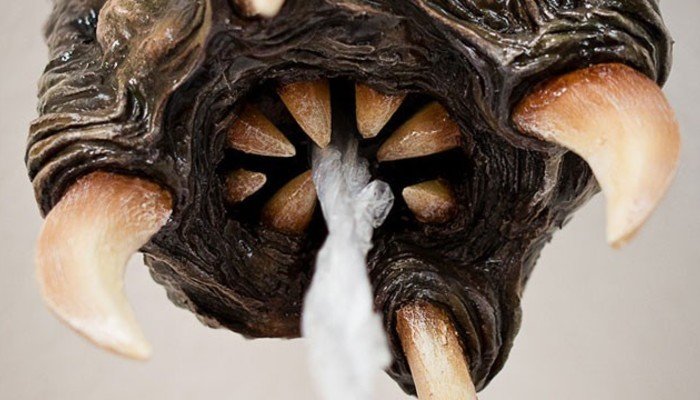 Ilumina tu habitación con esta bonita lámpara con forma de alien de Half-Life