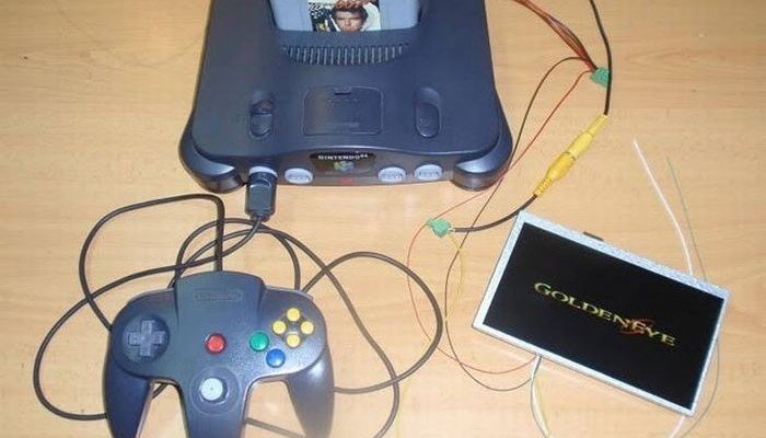 Transformando una Nintendo 64 en una portátil