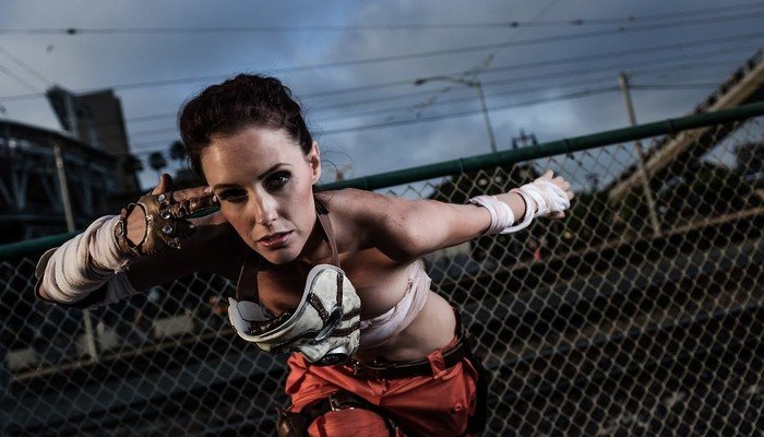 Un bandido psicópata muy sexy interpretado por Meg Turney