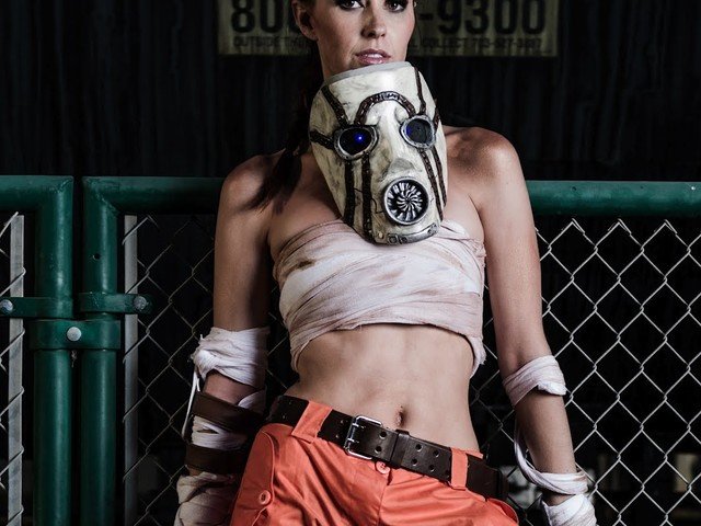 Un bandido psicópata muy sexy interpretado por Meg Turney 5